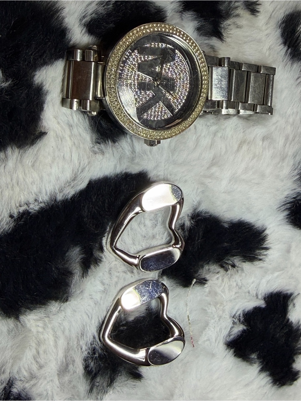 Michael Kors Silver-Tone Crystal Logo Watch with Silver Heart Rings
